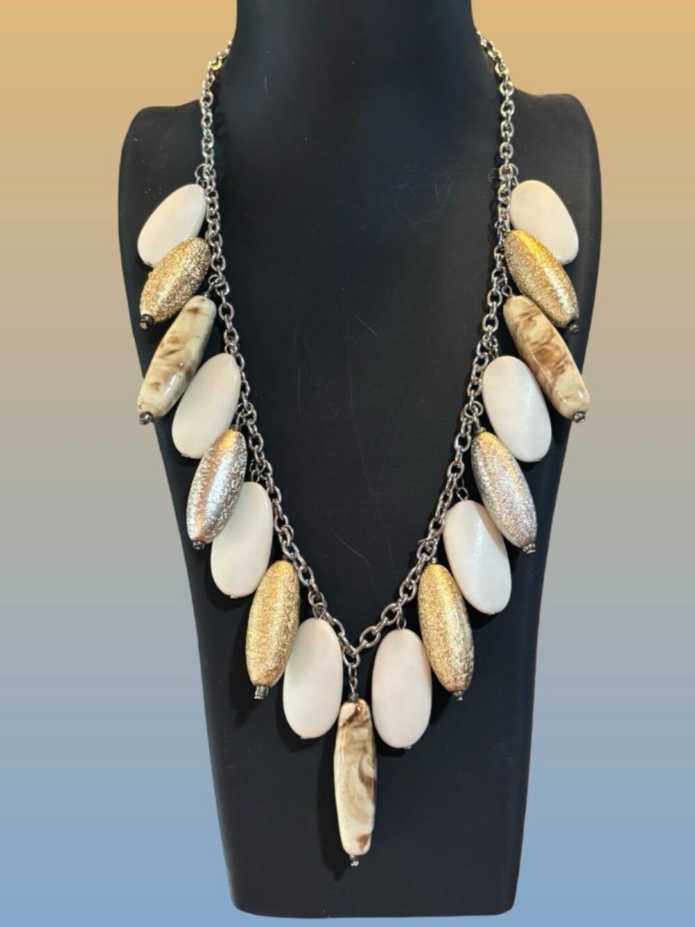 Chunky White Gold Marbled Bead Statement Necklace UV Reactive Silver Tone Chain